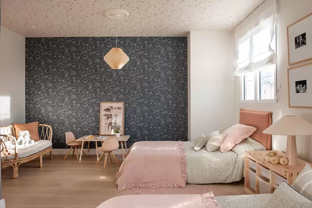 Papel tapiz elegante transformando un espacio en Culiacán