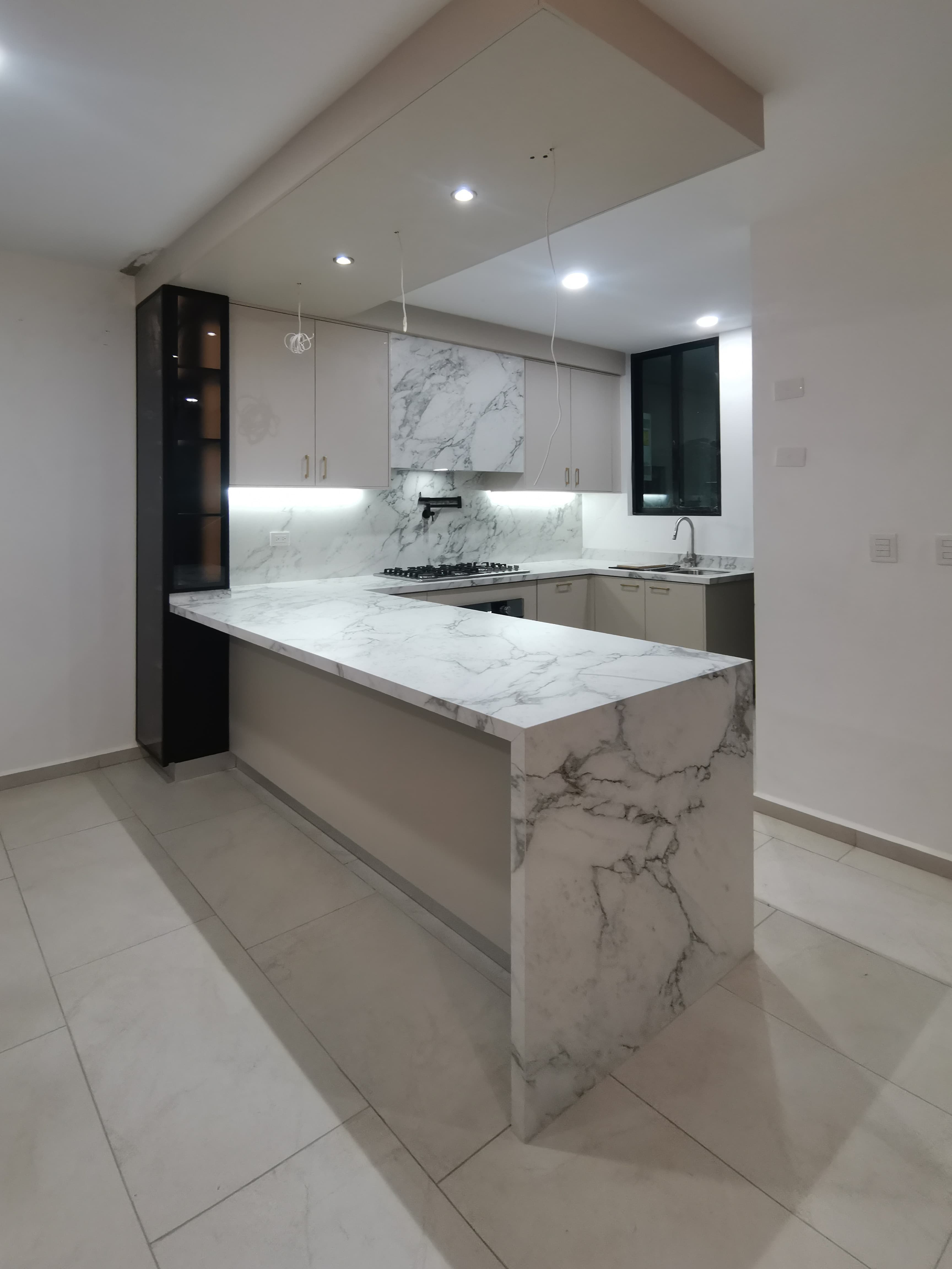 Cocina Integral Moderna en Alcalá del Rey, Culiacán — Detalle 1 | Casa Aurea Culiacán